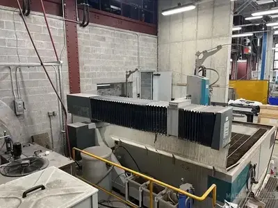 USED 2019 FLOW MACH 200 3020 PIVOT