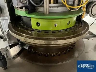 USED Manesty Manesty Unipress, 34 stations with Spare Parts