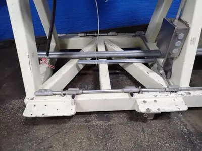 48"x 36"x 24" Mixer