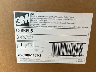 3m 5 Gal Sorbent Folded Spill Kit