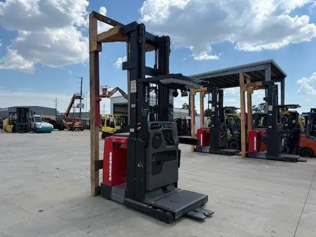 Used RAYMOND 560OPC30TT Misc Forklifts Illinois US | Somerset Equipment Sales #1542927