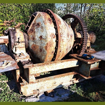 Hardinge 4.5ft Dia. x 16in Conical Ball Mill