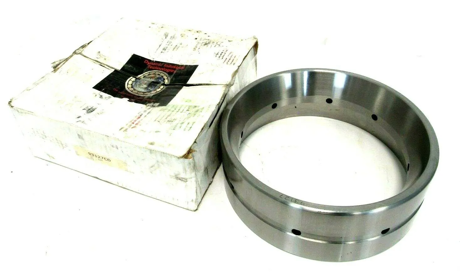 NEW DYNAMIC INDUSTRIAL TECHNOLOGY 93127CD BEARING CUP 93127