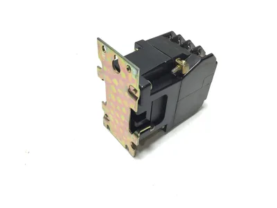 Westinghouse 765A857G01 Industrial Control Relay 300VAC 10Amp 50/60Hz