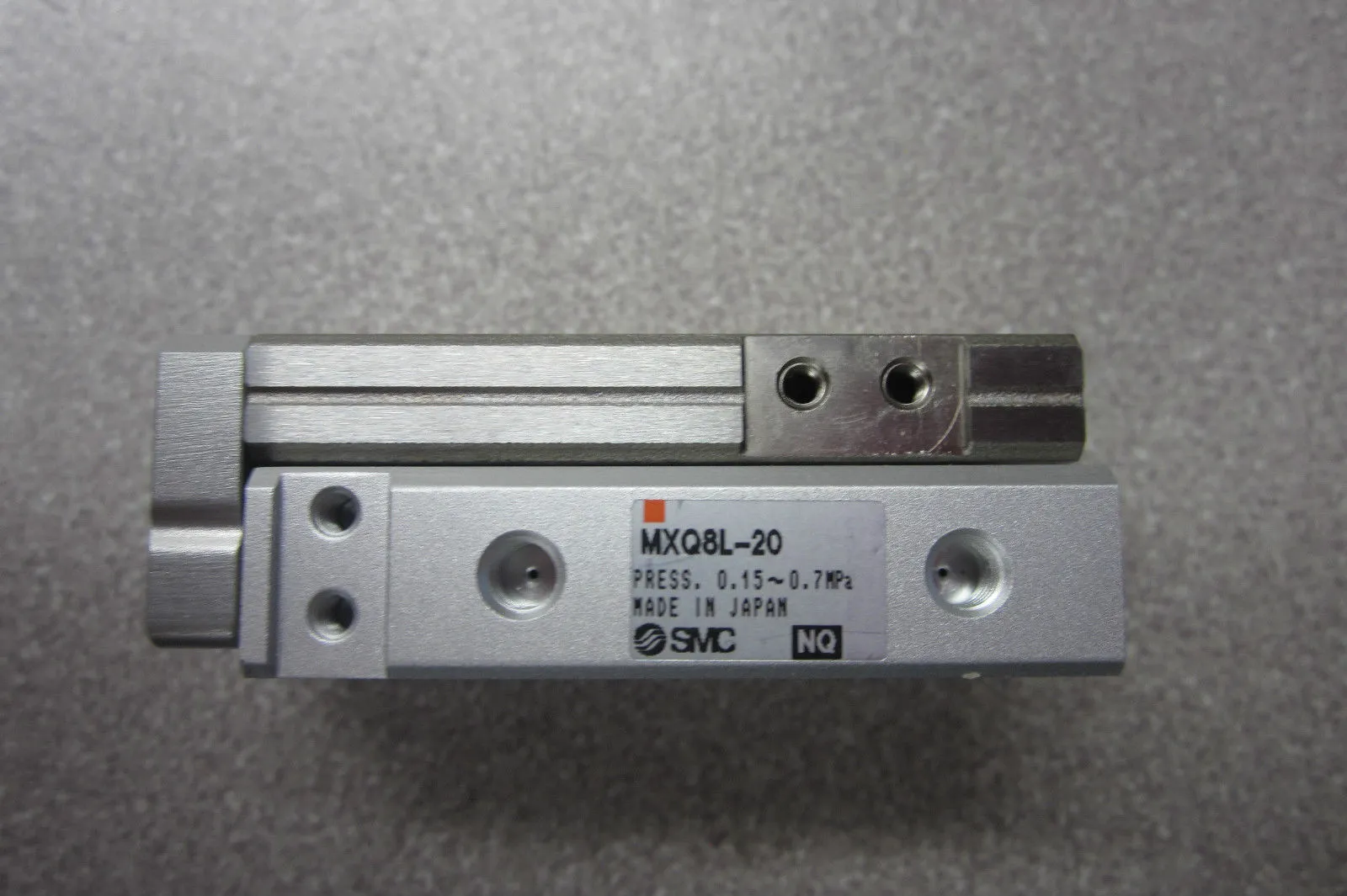 NEW SMC MXQ8L-20 SLIDE TABLE CYLINDER MXQ8L20