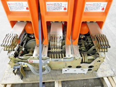 Used GE VB 7.2-500-3 Circuit Breakers Ohio US | Equipment Recovery Corp. #1330373