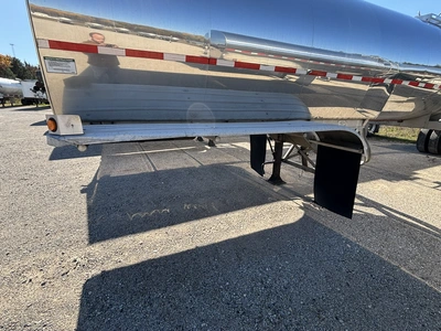 Used 2006 ST&E MILK TANKER TRAILER Tanker Trailers Michigan US | Miedema Asset Management Group #1709488