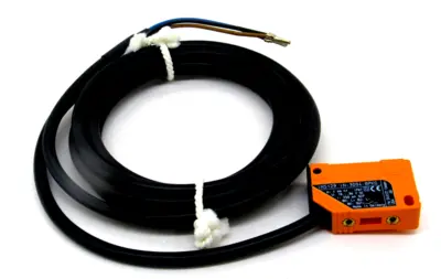 NEW IFM EFECTOR IN-3004-BPKG/IN5129 PROXIMITY SENSOR IN3004BPKGIN5129