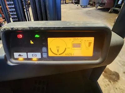 USED 2015 CATERPILLAR 2ET4000