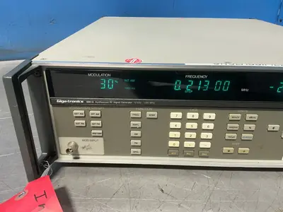 Used GIGATRONICS 6061A Signal Generators Ohio US | HGR 24 #1463392