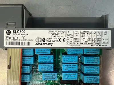 Allen Bradley 1746-0W16 /C SLC500 Output Module 17460W16 (3.5.4)