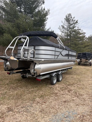 New | in-Stock 2026 BENTLEY PONTOONS 223 NAVIGATOR Boats (Misc) Virginia US | Affordable Outdoors #1638044