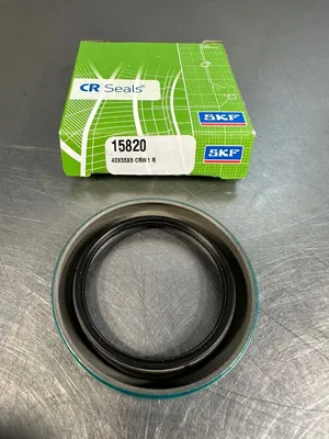USED CR SEALS CR-15820