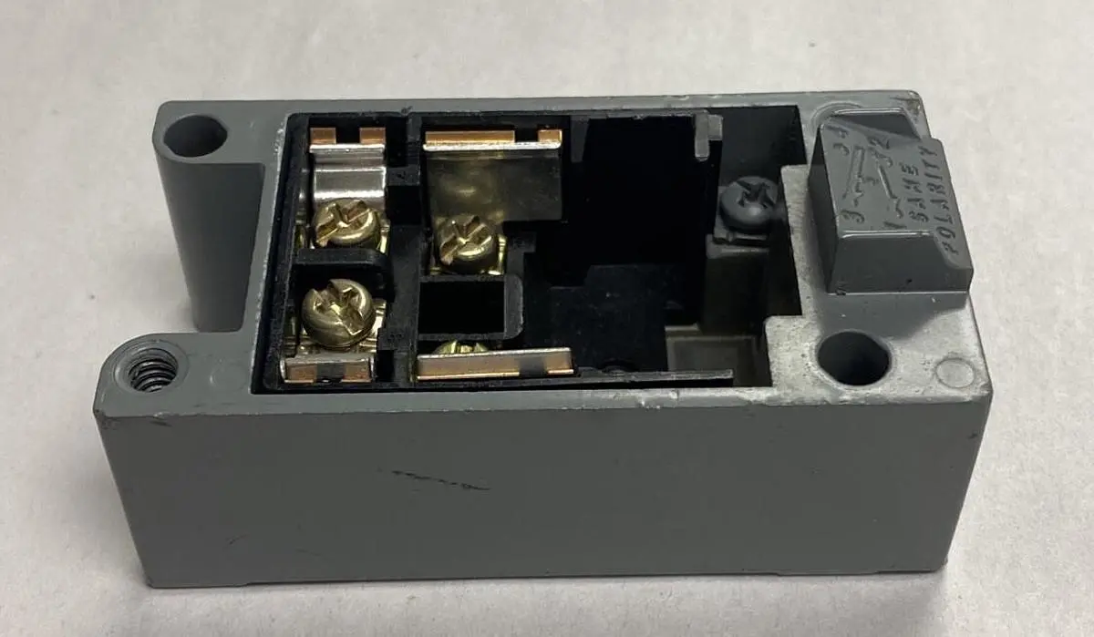New | in-Stock SQUARE D 9007CT54 Miscellaneous Equipment (Electrical & Power) | Surplus Asset Holdings #1190889
