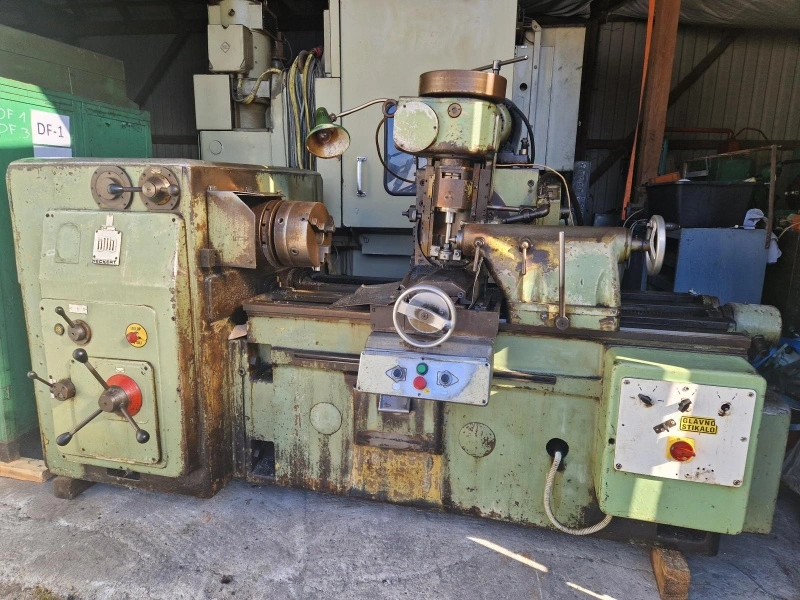 HECKERT Thread Mill, in good used condition