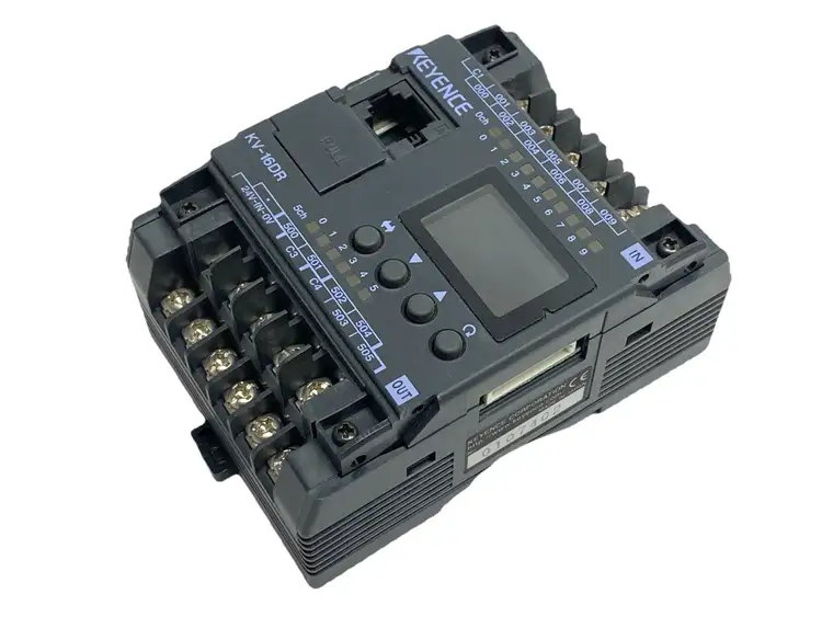 Used KEYENCE PROGRAMMABLE LOGIC CONTROLLER W/ BUILT-IN DISPLAY BASE UNIT Programmable Logic Controllers | Maverick Industrial Sales #1099148