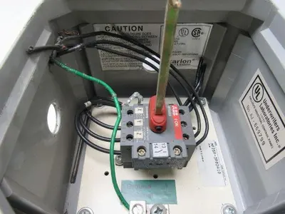 ABB Control Inc NF25P-3P02A10 Enclosed Disconnect Switch 600V 16A 3 Pole