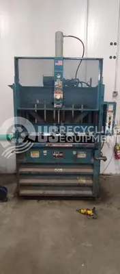 USED PTR / MARATHON PTR 3400HD & MARATHON V6030 VERTICAL BALERS