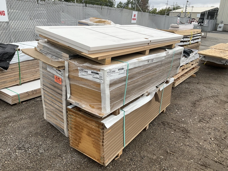 Used _UNKNOWN_ _UNKNOWN_ Flooring, Windows, and Doors Michigan US | Miedema Asset Management Group #1424919