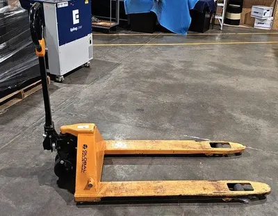 Used Global Industries #5000 Pallet Jacks Oregon US | RTR Services #1538057