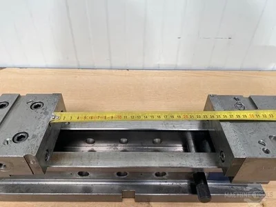 Used HILMA TYP 125 Vises NL | Mach 4 Metal #1318309
