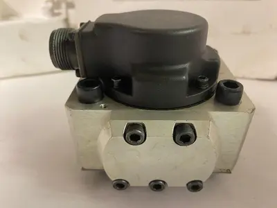 USED VICKERS SM4-20(15)57-80/50-10-S10