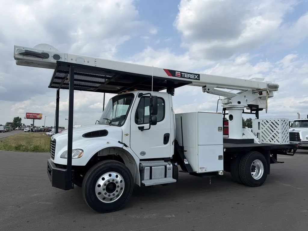 Used 2020 FREIGHTLINER TEREX FORESTRY Bucket (boom) trucks Minnesota US | Carco Truck & Equipment #1513854