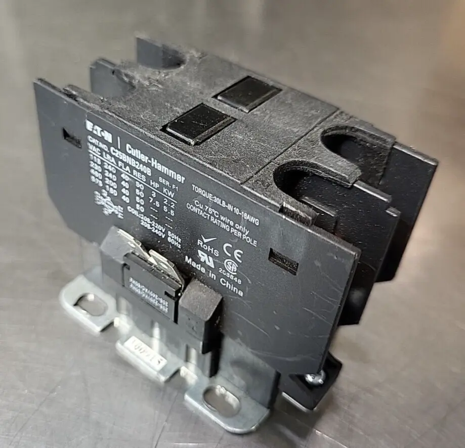 Eaton C25bnb240b Cutler-HammerSer.F1(BIN354)