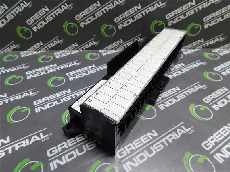 Fuji Electric AU-CW41-11 Terminal Block Used