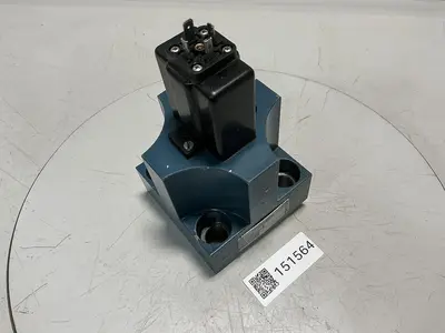 USED BOSCH 0 810 070 033