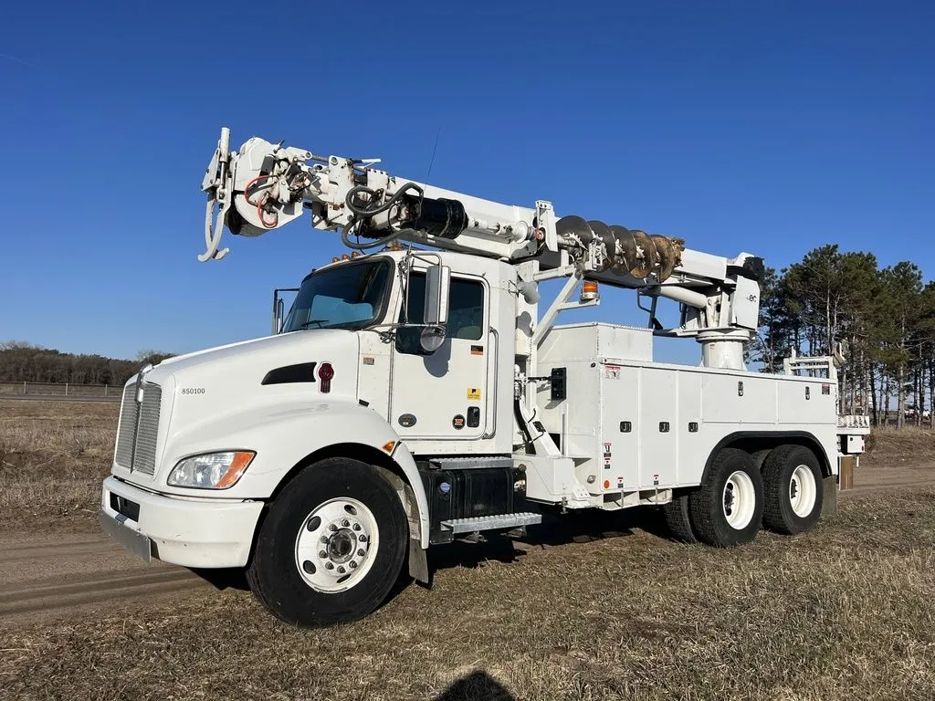 Used 2011 KENWORTH T370 ALTEC DC47 Truck-Mounted Cranes Minnesota US | Carco Truck & Equipment #1514304