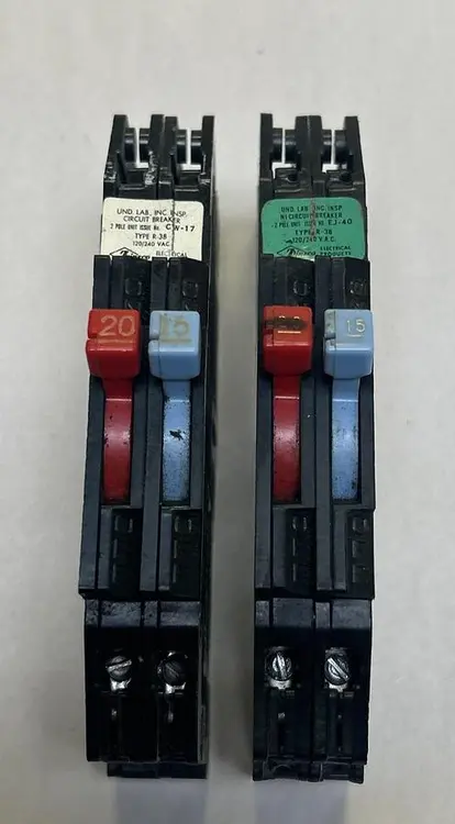 Used ZINSCO R-38 Circuit Breakers | Surplus Asset Holdings #1189207