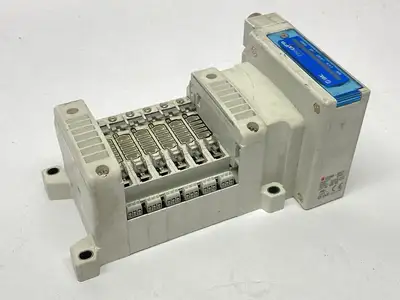 VV5QC11-06C4SDA-S | SMC  Pneumatic Manifold Base 6-Station EtherCAT - Used