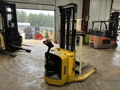 USED 2015 YALE MSW030SF
