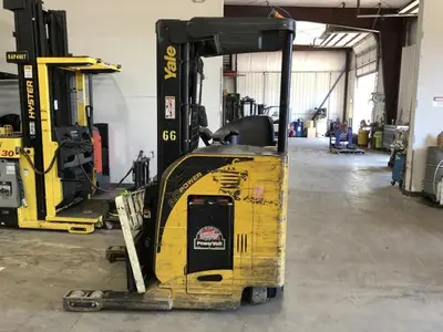 USED 2008 YALE NR040DA
