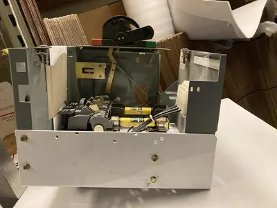 USED ALLEN-BRADLEY 2192F-BJC-24R-111 Q