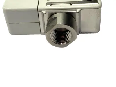 Used SMC Nozzle Type Ionizer, 6mm Port, Rc 1/8" MISSING GROUND SCREW Electrostatic Air Cleaners Michigan US | Maverick Industrial Sales #1454274