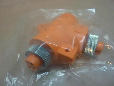 NEW SQUARE D SPXTMQ5