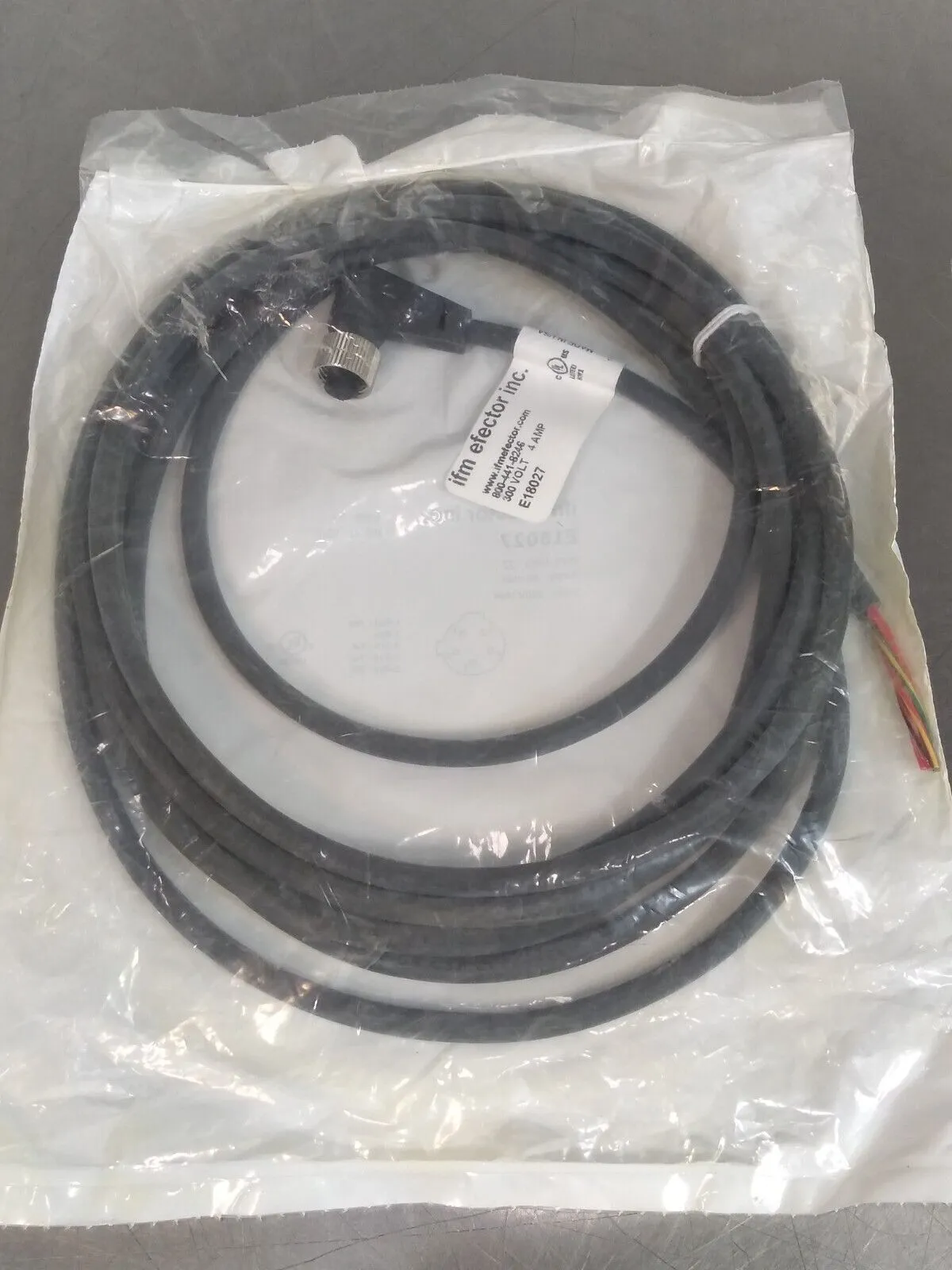 IFM Efector E18027 Female Cordset Loc5D19