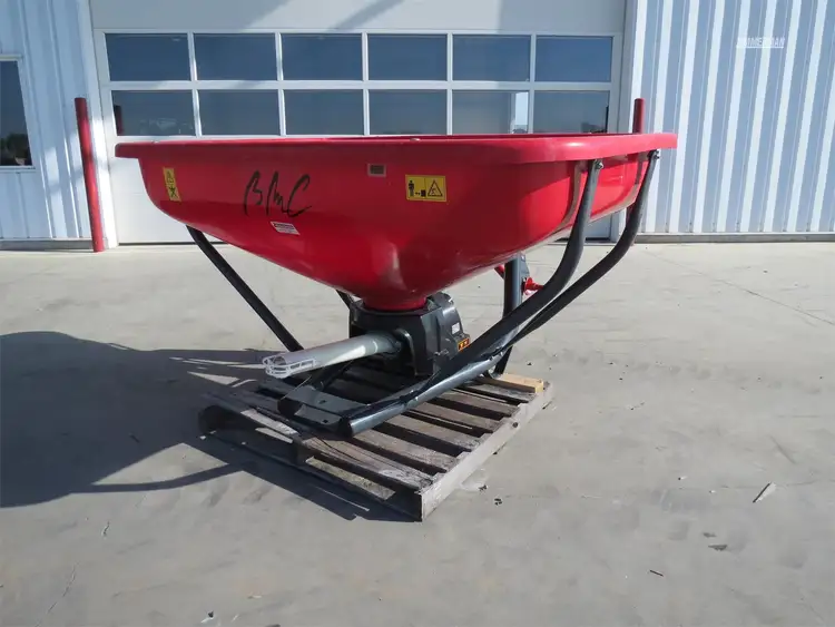 New | in-Stock 2026 BMC AIG800 Dry Spreaders Pennsylvania US | Zimmerman Farm Service #1410382