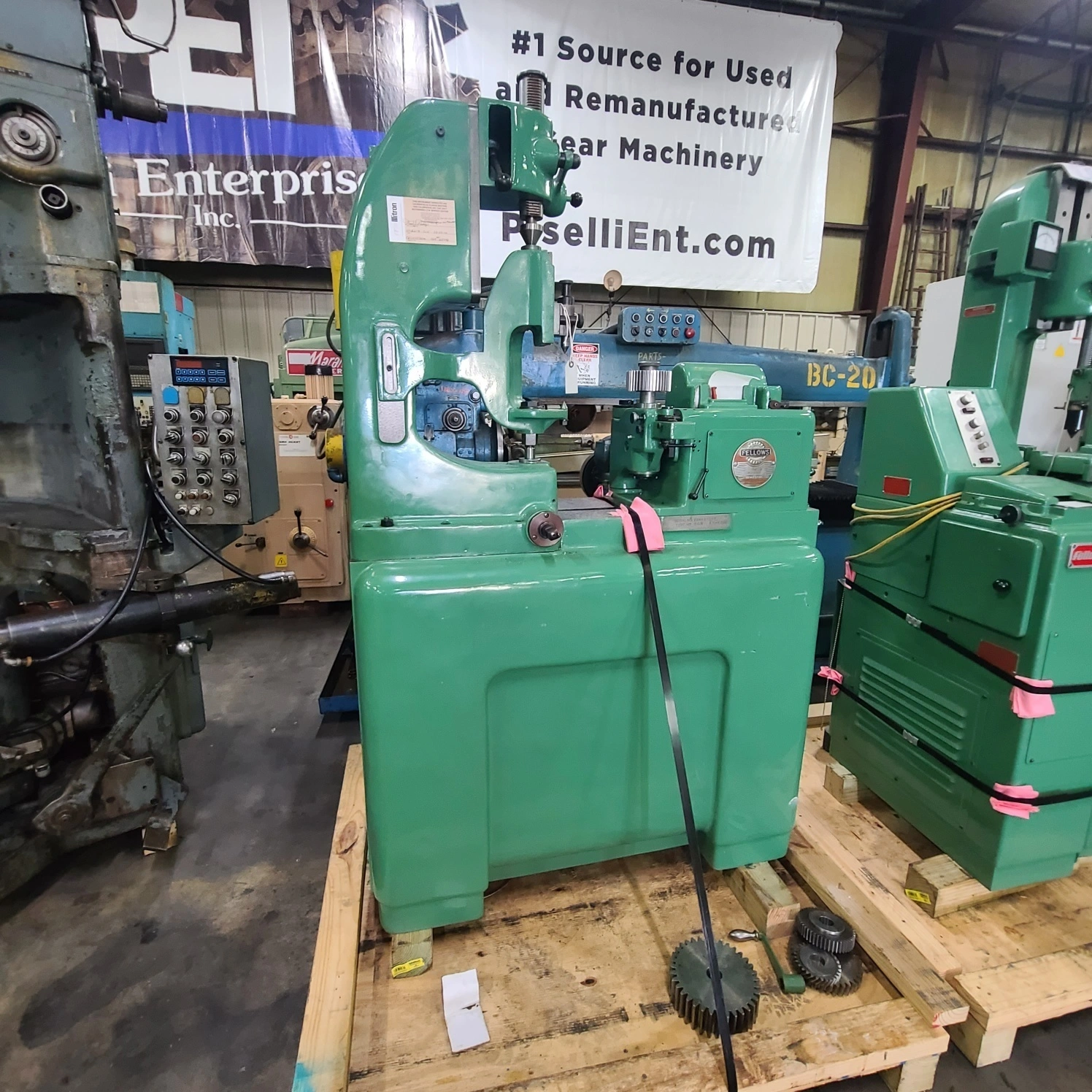 USED FELLOWS 20M