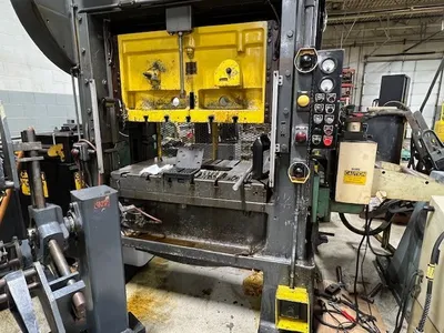 1970 MINSTER P2-100-48-31 Straight Side Double Crank Press | Universal Press & Machinery (UPM) (3)