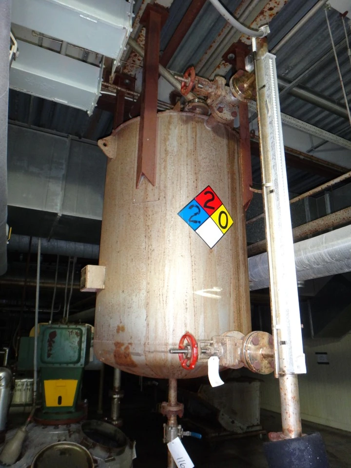 388 Gallon 304 Stainless Tank