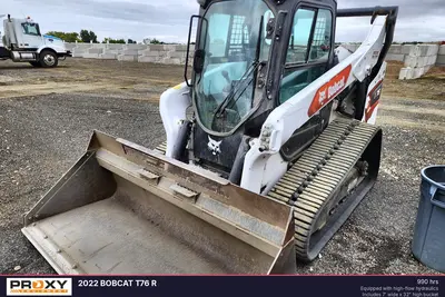 Used 2022 BOBCAT T76 R Compact Track Loaders Idaho US | Proxy Equipment #1378001
