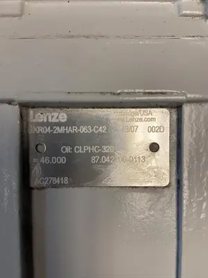New | in-Stock LENZE GKR04-2MHAR-063-C42 Gearmotors | Surplus Asset Holdings #1226952