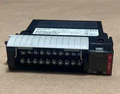 USED Allen-Bradley 1756-IA16/A