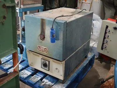 2L Wild Barfield Horizontal Furnace 1000 Deg.C