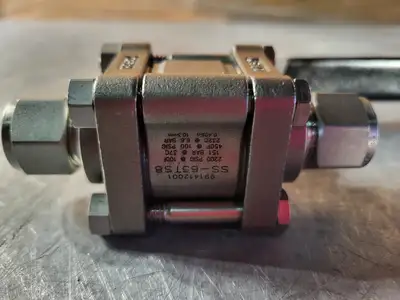 New | in-Stock SWAGELOK SS-63TS8 Valves/Fittings British Columbia CA | Lenmark #255381