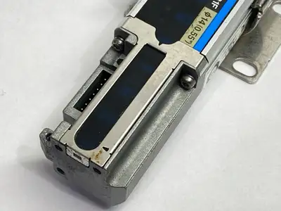 USED KEYENCE SL-V31F-R