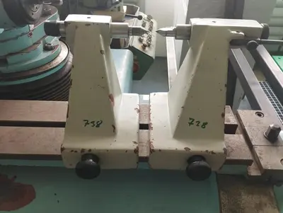 Used TOS BN 102 C Tool & Cutter Grinders CZ | Amaron s.r.o. #1080132